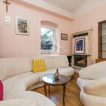 Rent 4 bedroom apartment of 115 m² in Opatija