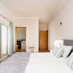 Rent 1 bedroom apartment of 100 m² in Lagos (Santa Maria)