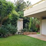 Rent 4 bedroom house of 300 m² in Saronida