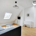 Rent 1 bedroom apartment of 25 m² in Paris 9e Arrondissement