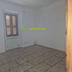 Affitto 2 camera appartamento di 90 m² in Cisterna di Latina