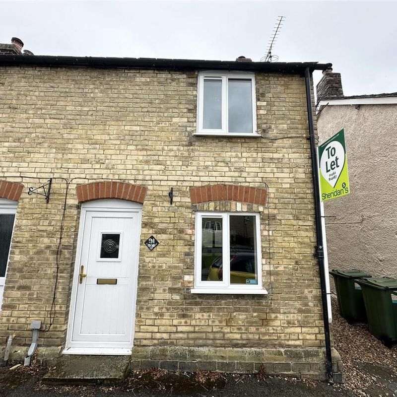 2 bedroom end of terrace house to rent Shillington