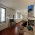 Rent 3 bedroom apartment of 90 m² in Como