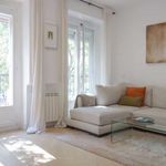 Alquilo 2 dormitorio apartamento de 119 m² en Madrid