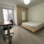 Appartement de 35 m² avec 2 chambre(s) en location à Saint-Étienne