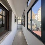 Rent a room of 200 m² in lisbon
