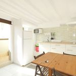 Rent a room of 52 m² in Barcelona