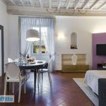 Studio of 40 m² in Florence