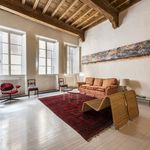 Affitto 2 camera appartamento di 140 m² in Firenze