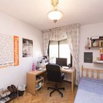 Rent a room of 120 m² in Leganés