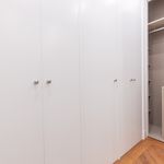 Alquilo 3 dormitorio apartamento de 132 m² en Madrid