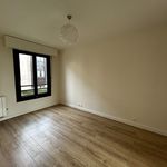 Rent 3 bedroom apartment of 88 m² in Versailles