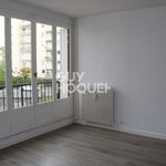 Rent 1 bedroom apartment of 34 m² in Rambouillet