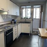 Rent 4 bedroom apartment of 120 m² in València