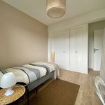 Rent 4 bedroom apartment of 67 m² in Evreux