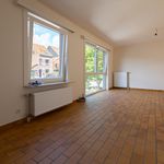 Rent 4 bedroom house in Wezembeek-Oppem