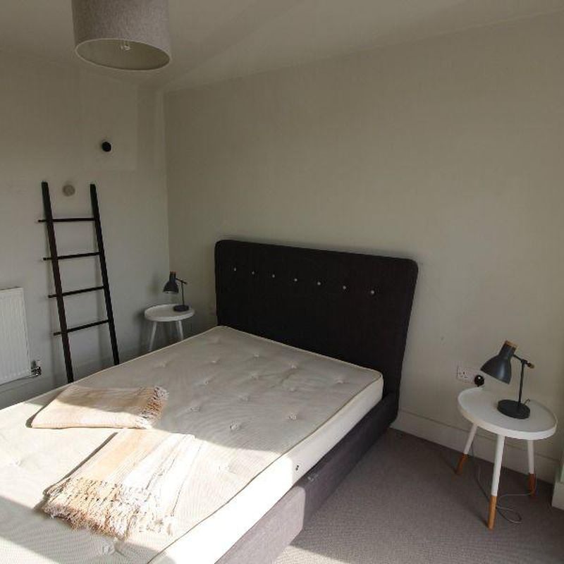 1 bedroom apartment for rent in Bentinck Street, M15