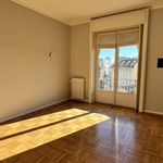 Rent 2 bedroom apartment of 200 m² in Magenta