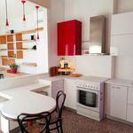 Rent 2 bedroom apartment of 8000 m² in Thessaloniki