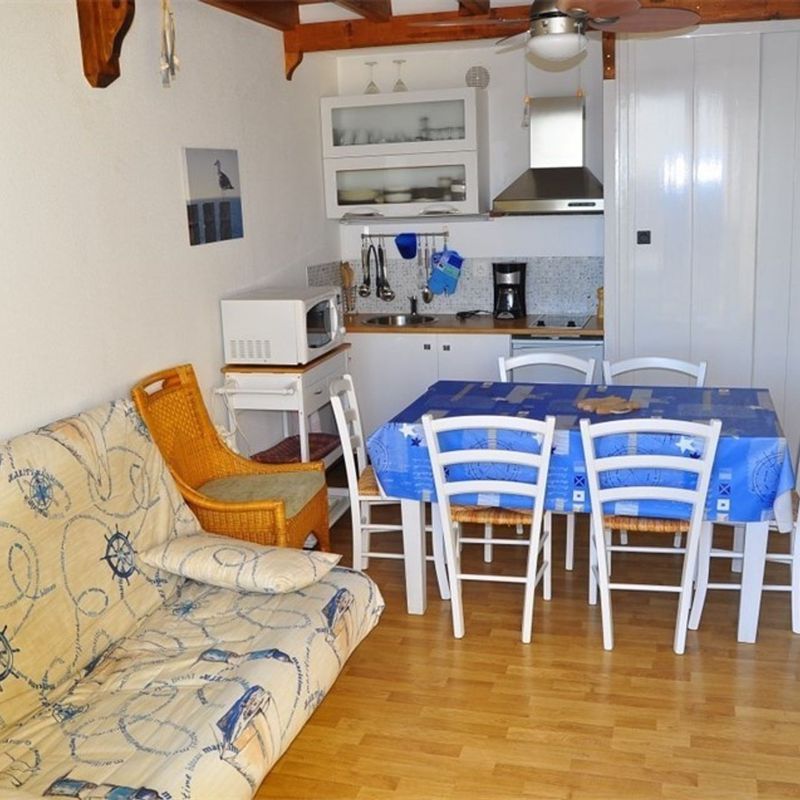 Le Barcarès - Location vacances appartement 3 pièces  - 39m2 - 290 € - Réf: BARB301 - Sas Wbi