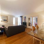 Appartement de 103 m² avec 1 chambre(s) en location à Paris