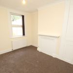 Rent 3 bedroom flat in Slough