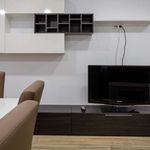 Rent 3 bedroom apartment of 65 m² in València