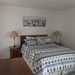 Rent 2 bedroom apartment of 1055 m² in Lakewood