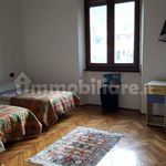 Rent 5 bedroom house of 630 m² in Vergiate