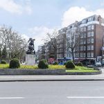 Rent 5 bedroom apartment of 234 m² in London