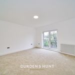 Rent 4 bedroom apartment in Uttlesford
