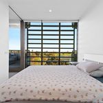 Rent 2 bedroom apartment in Melbourne