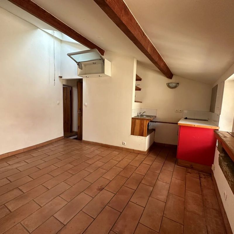 Louer appartement de 3 pièces 35 m² 420 € à Lodève (34700) : une annonce Arthurimmo.com