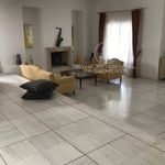 Rent 3 bedroom apartment of 210 m² in Glyfada