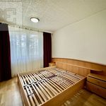 Pronajměte si 3 ložnic/e byt o rozloze 75 m² v Uherské Hradiště