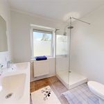 Rent 4 bedroom house of 175 m² in Perwez