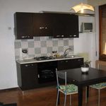 Affitto 3 camera appartamento in Perugia