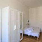 Louez une chambre de 100 m² à Etterbeek