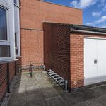 Rent 6 bedroom student apartment in Nottingham