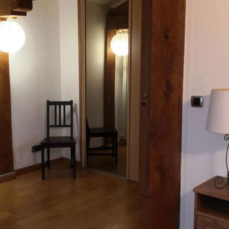Location appartement 1 pièce 20 m² Saint-Germain-en-Laye (78100)