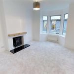 Rent 4 bedroom apartment in Guildford