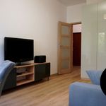 Wynajmij 2 sypialnię apartament z 40 m² w Warszawa