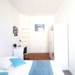 Rent a room of 166 m² in Bordeaux