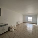 Rent 2 bedroom apartment of 42 m² in Carcès