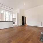 Rent 3 bedroom apartment of 80 m² in London
