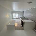 Rent 3 bedroom apartment of 85 m² in Clamart