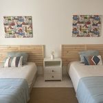 Rent 2 bedroom house of 108 m² in Óbidos