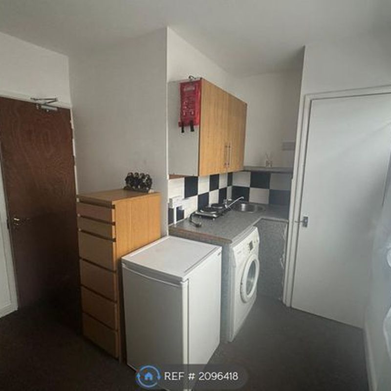 Room to rent in Wakefield, Wakefield WF1