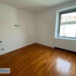 Affitto 2 camera appartamento di 79 m² in Milano
