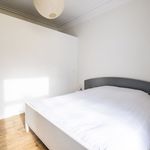 Huur 4 slaapkamer appartement van 55 m² in Saint-Gilles
